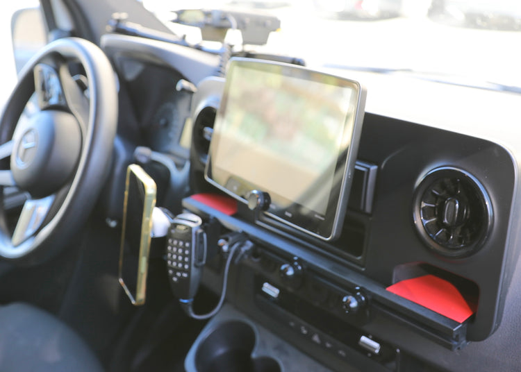 FLOW SERIES™ MOUNTING ACCESSORIES
