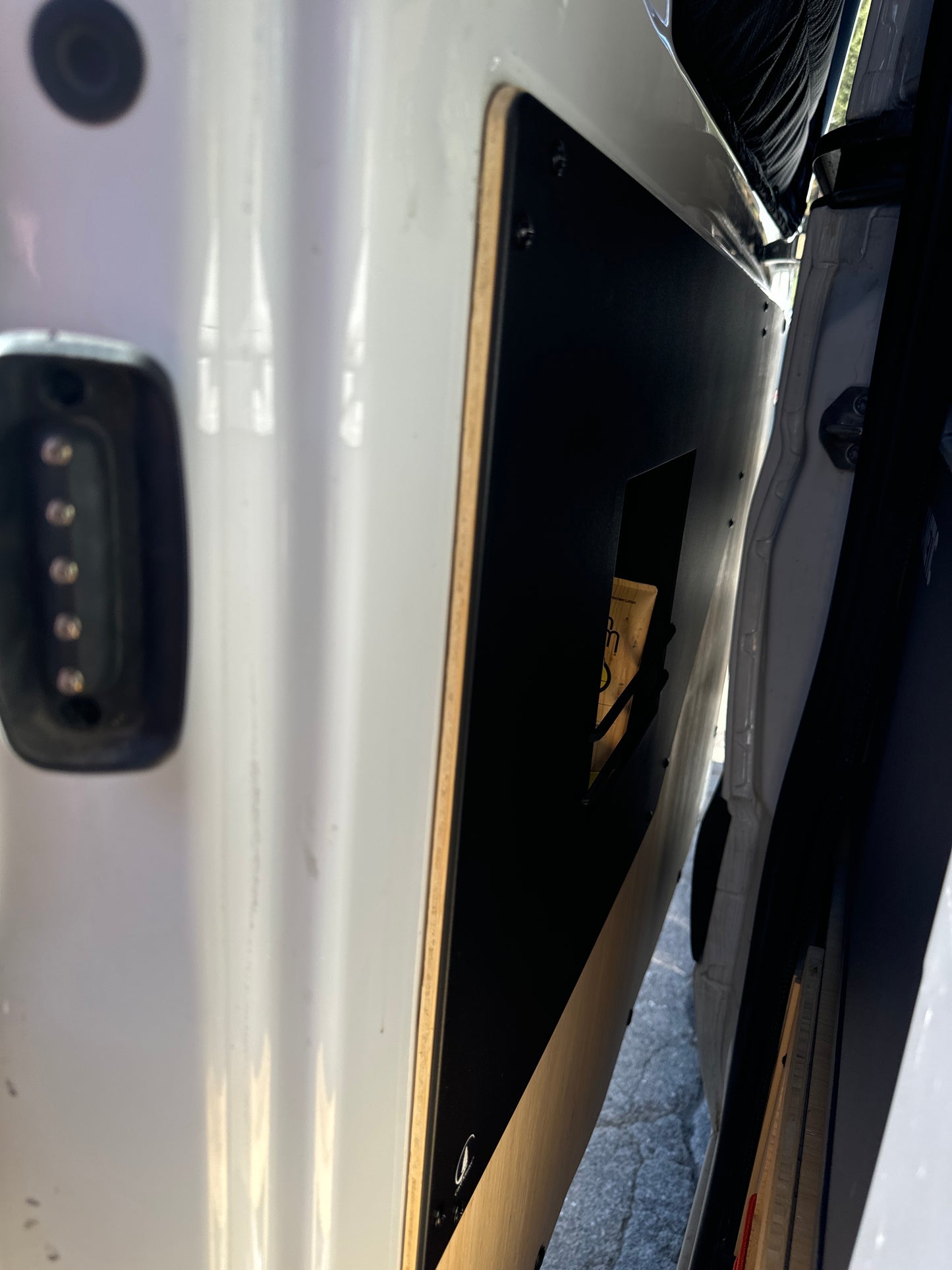 SPRINTER | ALUMINUM SLIDING DOOR HIDDEN STORAGE PANEL