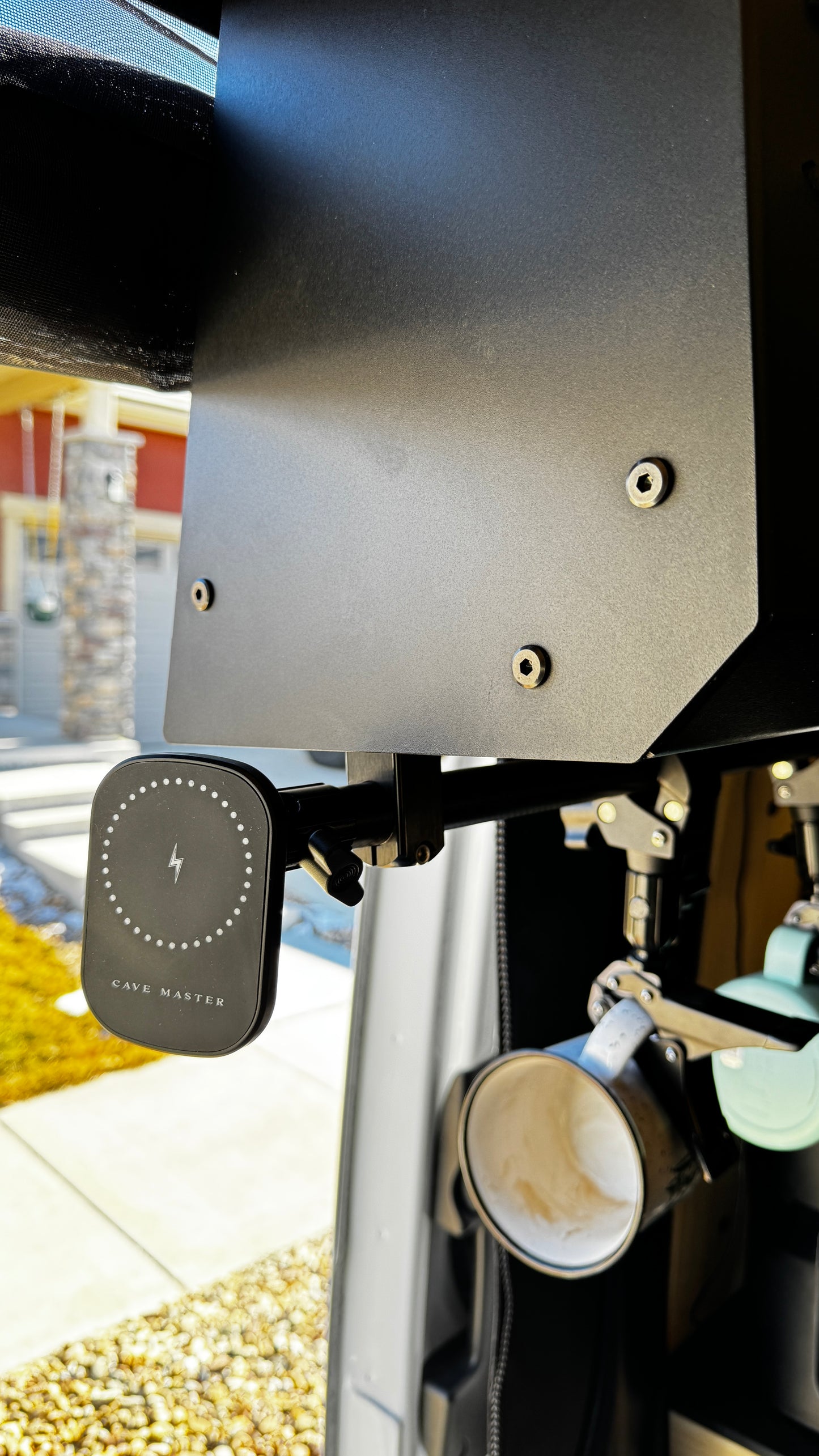 FLOW SERIES™| RV CABINET BAR MOUNT SYSTEMS