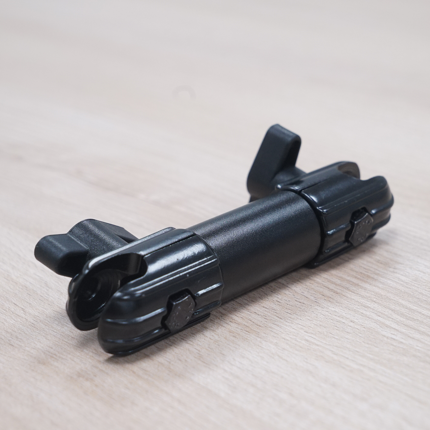FLOW SERIES™ ACCESSORIES| 20MM MOUNTING SYSTEM ARMS