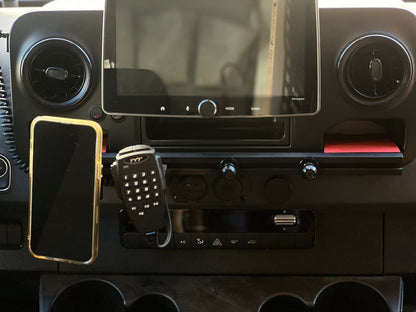 FLOW SERIES™| SPRINTER UNDER SCREEN POCKET MOUNT SYSTEM