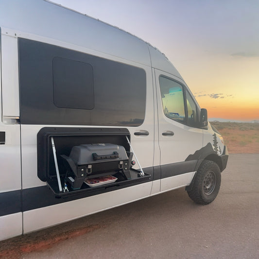 CAVE ADVENTURE BUILT-IN RV STORAGE BOX